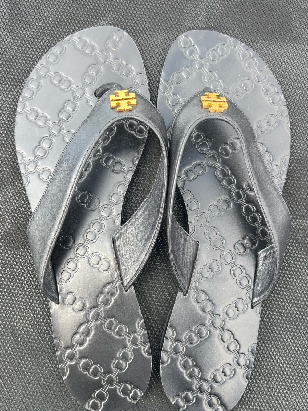 Tory Burch Black Leather Logo-Accent Thong Sandals